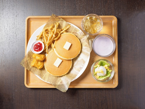 朝食