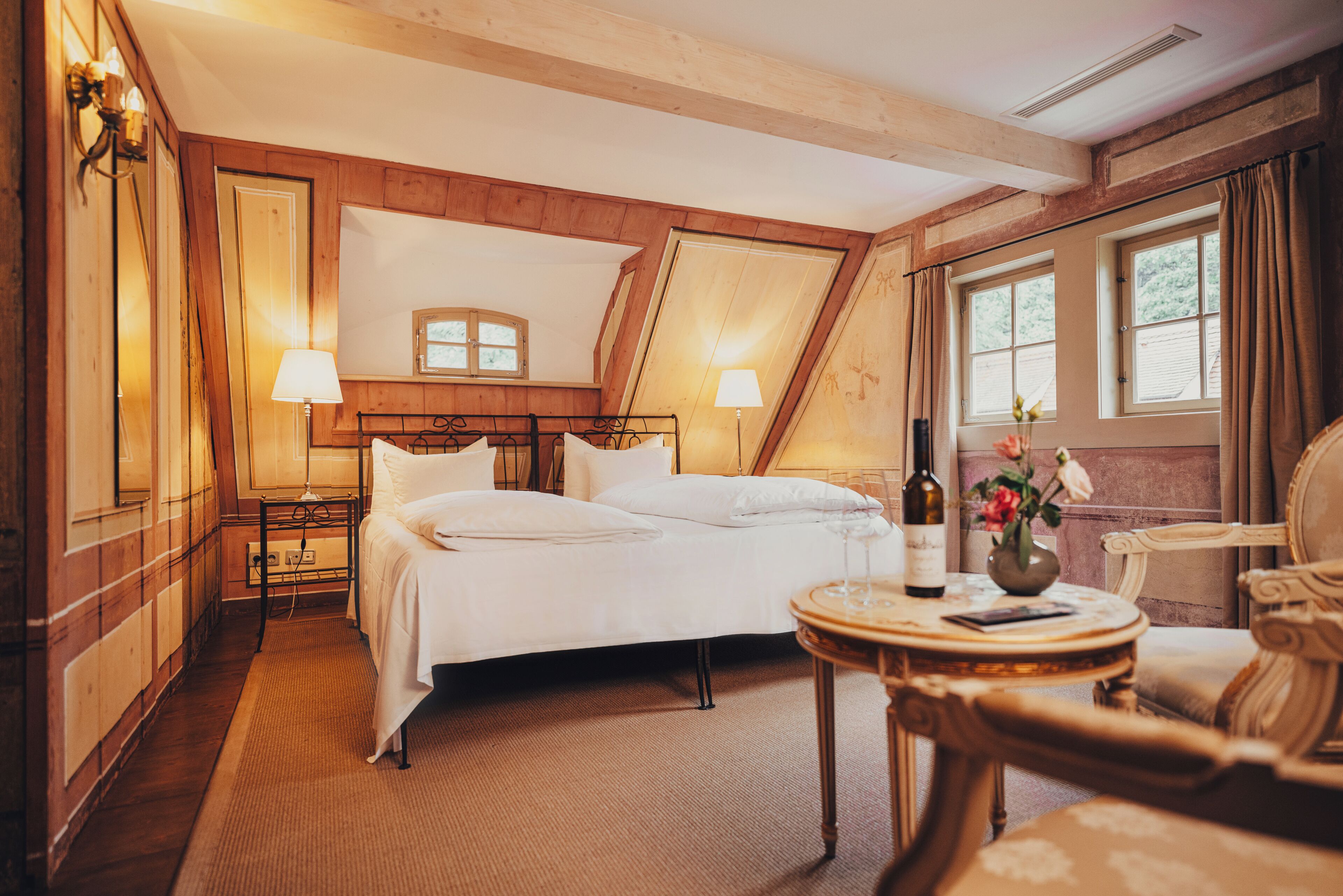 Hypo-allergenic bedding, in-room safe, individually decorated