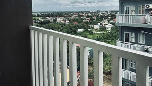 Property grounds - Trendy Studio with Bunk Bed (Iloilo City)