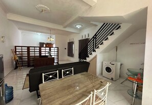 Familierom | Skrivebord og wi-fi (inkludert)