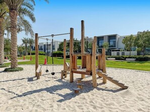 Außen-Kinderspielplatz