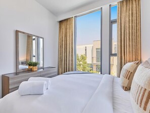Premium Townhome, 4 Bedrooms | 4 bedrooms, premium bedding, in-room safe, blackout curtains