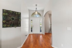 Interior - Northeast Florida Retreat (Jacksonville)