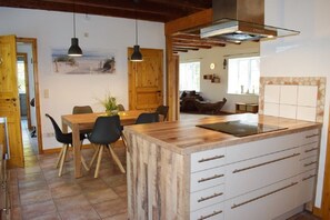 Dining - "Experience Tranquility and Adventure in Ole Hof Risum-Lindholm!" (Risum-Lindholm)