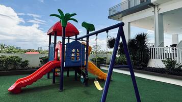 Condo, 2 quartos | Área infantil