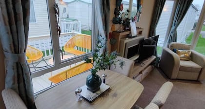 Sea Holly - Your Static Caravan Seaside Escape - Fitness - Pool - Restaurant