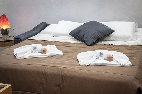 1 chambre, fer et planche à repasser, Wi-Fi, draps fournis