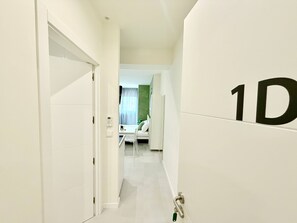 1 chambre, fer et planche à repasser, accès à Internet, literie fournie