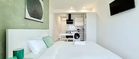 1 bedroom, iron/ironing board, Internet, bed sheets