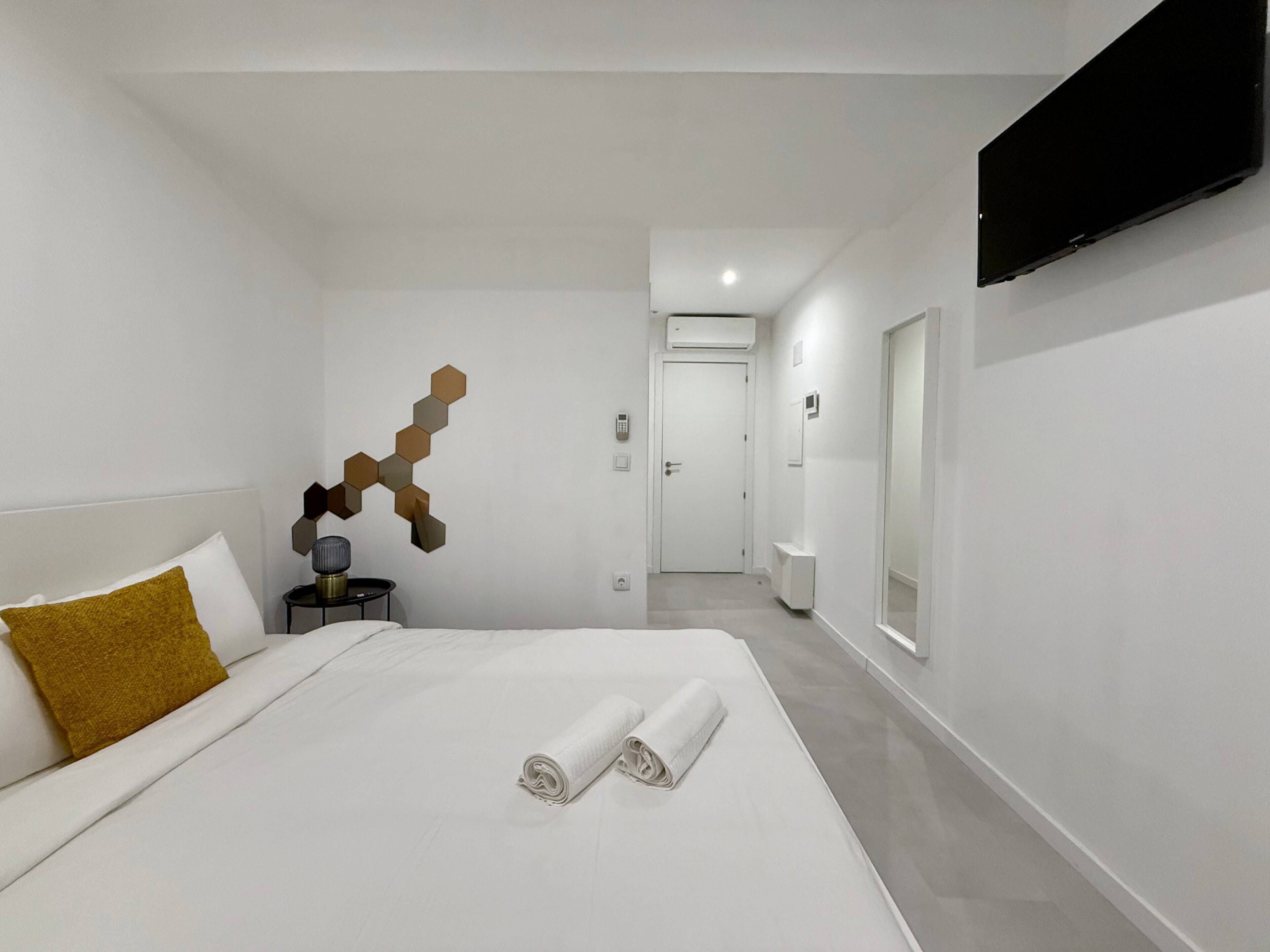 1 chambre, fer et planche à repasser, Wi-Fi gratuit, draps fournis