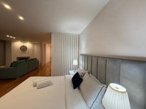 1 bedroom, iron/ironing board, Internet, bed sheets