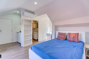 1 chambre, fer et planche à repasser, accès Internet, draps fournis