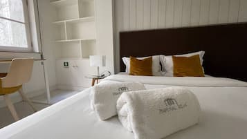 1 habitación, tabla de planchar con plancha y acceso a internet
