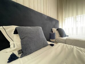 1 bedroom, iron/ironing board, Internet, bed sheets