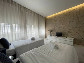 1 bedroom, iron/ironing board, Internet, bed sheets