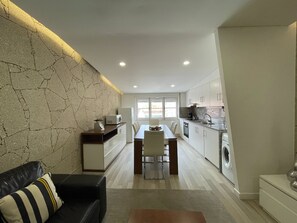 Interior - PORTA NOVA Apartments by Perpetual Relax - 5 (Braga)