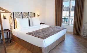 Deluxe-svíta - borgarsýn | Sérhannaðar innréttingar, sérvalin húsgögn, myrkratjöld/-gardínur