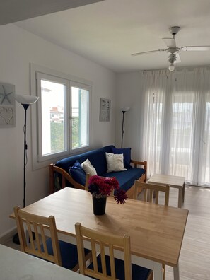 تلفزيون ذكي