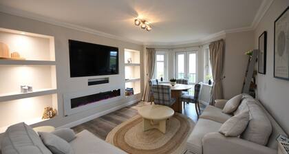 Barassie Bay View apartment