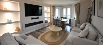 Barassie Bay View apartment