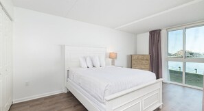 2 chambres, fer et planche à repasser, accès au Wi-Fi (inclus)