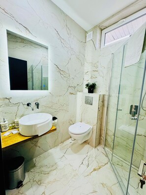 Triple Room | Bathroom - AMEL ROOMS (Medias)