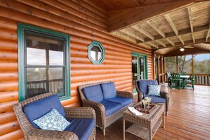 Outdoor dining - Mountain View Getaway - Relax w/ Hot Tub, Fire Pit (Blue Ridge)