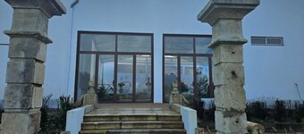 Deluxe One-Bedroom Apartment with Garden View