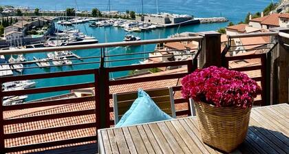 Lighthouse - Portopiccolo Apartments
