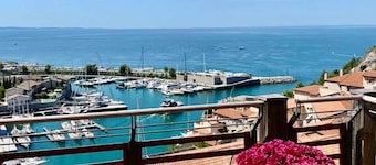 Lighthouse - Portopiccolo Apartments