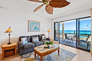 TV - Boutique Resort gem, spacious 1bd condo (Lahaina)