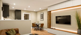 Apartment 297 - Clifden - sleeps 2 guests  in 1 bedroom