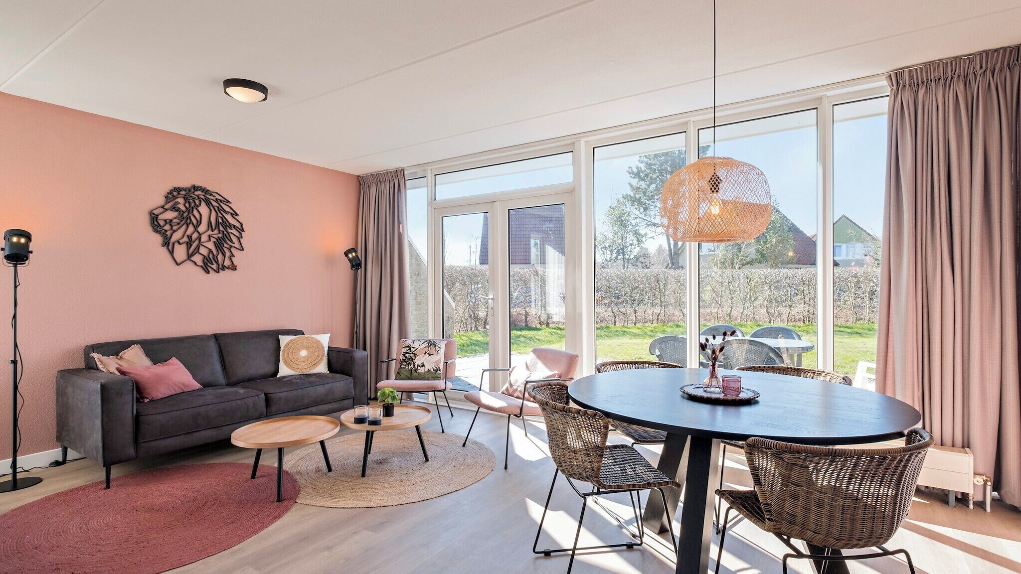 Bungalow (Bungalow Comfort 5) | Ngoại thất