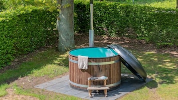 Bungalow (Bungalow Wellness 8) | Dypt badekar