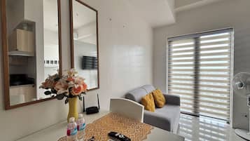 Estudio, 1 habitación | Sala de estar