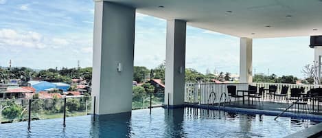 Studio, 1 Bedroom | Pool