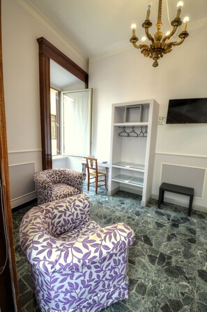 Deluxe Double Room, City View | Desk, iron/ironing board, free WiFi