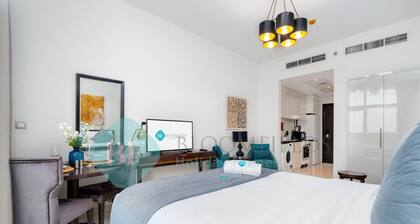 Bloomfields Stylish STU in Damac Ghalia