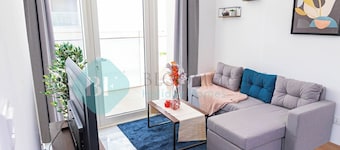 Bloomfields Iconic 1BR in Oasis Masdar City