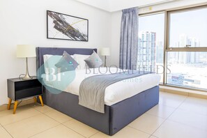 2 bedrooms, in-room safe, iron/ironing board, free WiFi