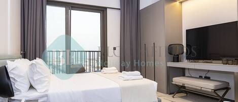 In-room safe, iron/ironing board, free WiFi, bed sheets