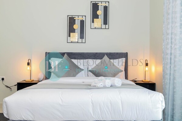 1 dormitorio, tabla de planchar con plancha, wifi gratis y ropa de cama