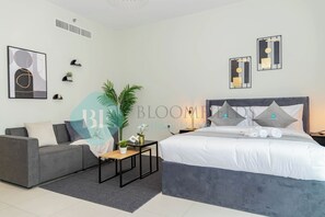 1 dormitorio, tabla de planchar con plancha, wifi gratis y ropa de cama
