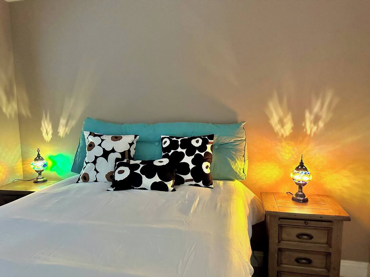 2 slaapkamers, een strijkplank/strijkijzer, gratis wifi, beddengoed