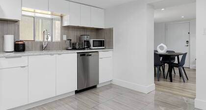 Cozy Basement suite Near UBC, Kits, and DT