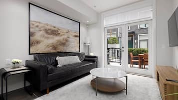 スマートテレビ、書斎 / ワークスペース