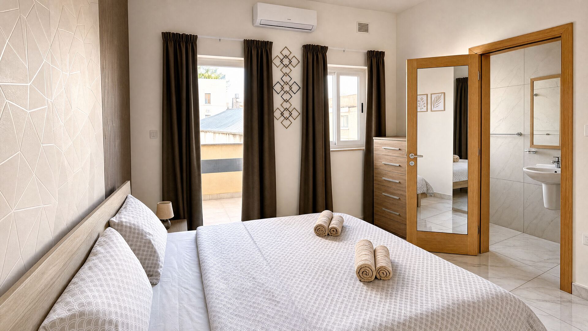 Superior Apartment, Valley View | 2 bedrooms, iron/ironing board, free WiFi