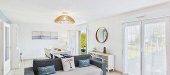 Family house for 7 near from the sea