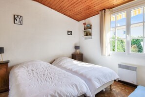 4 bedrooms, free WiFi