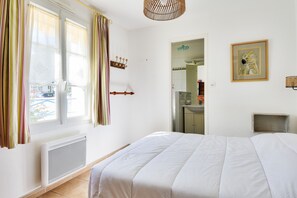 4 bedrooms, free WiFi